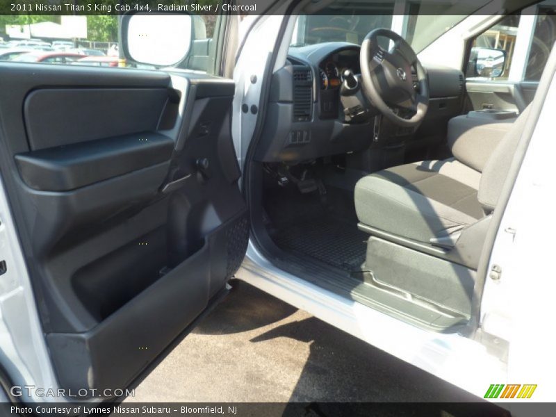 Radiant Silver / Charcoal 2011 Nissan Titan S King Cab 4x4