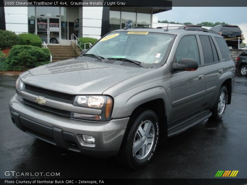 Graystone Metallic / Light Gray 2005 Chevrolet TrailBlazer LT 4x4