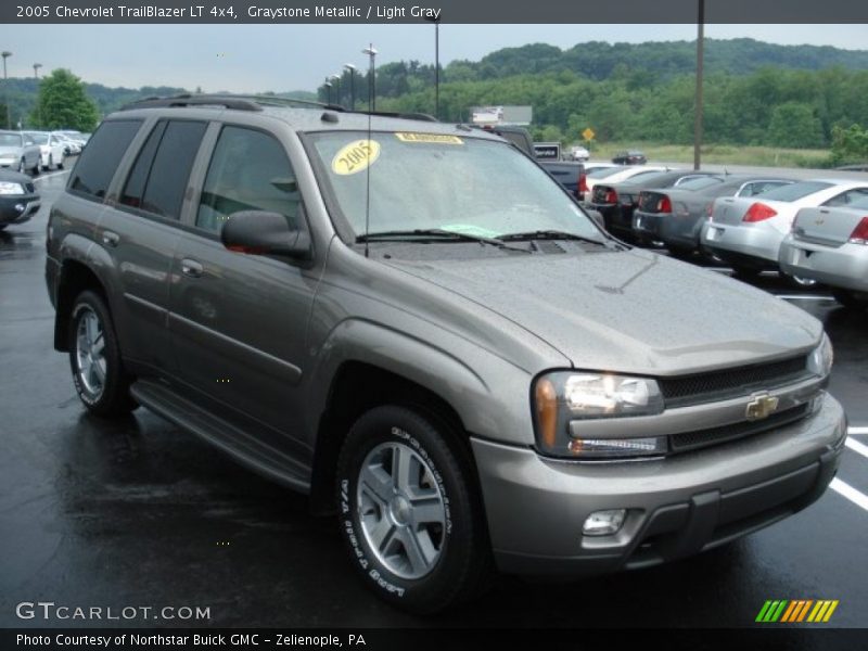 Graystone Metallic / Light Gray 2005 Chevrolet TrailBlazer LT 4x4