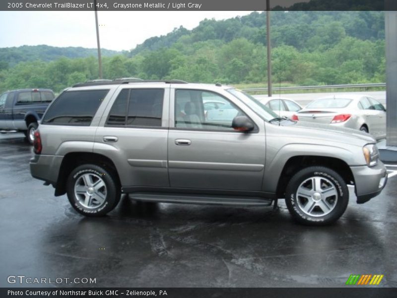 Graystone Metallic / Light Gray 2005 Chevrolet TrailBlazer LT 4x4