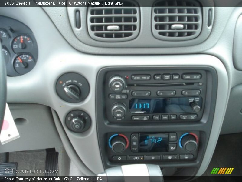 Graystone Metallic / Light Gray 2005 Chevrolet TrailBlazer LT 4x4