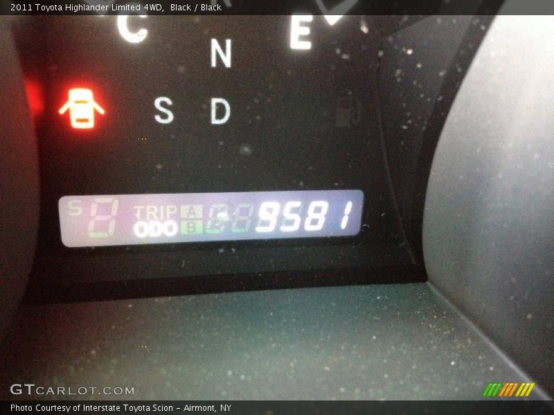 Black / Black 2011 Toyota Highlander Limited 4WD