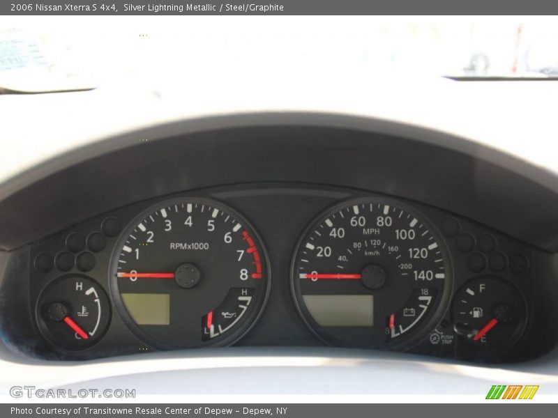 Silver Lightning Metallic / Steel/Graphite 2006 Nissan Xterra S 4x4
