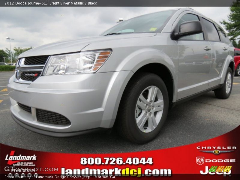 Bright Silver Metallic / Black 2012 Dodge Journey SE