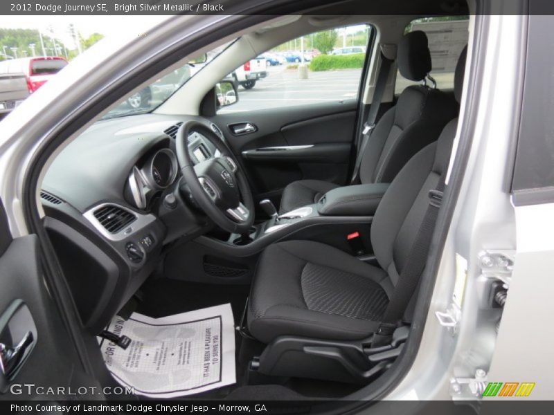 Bright Silver Metallic / Black 2012 Dodge Journey SE