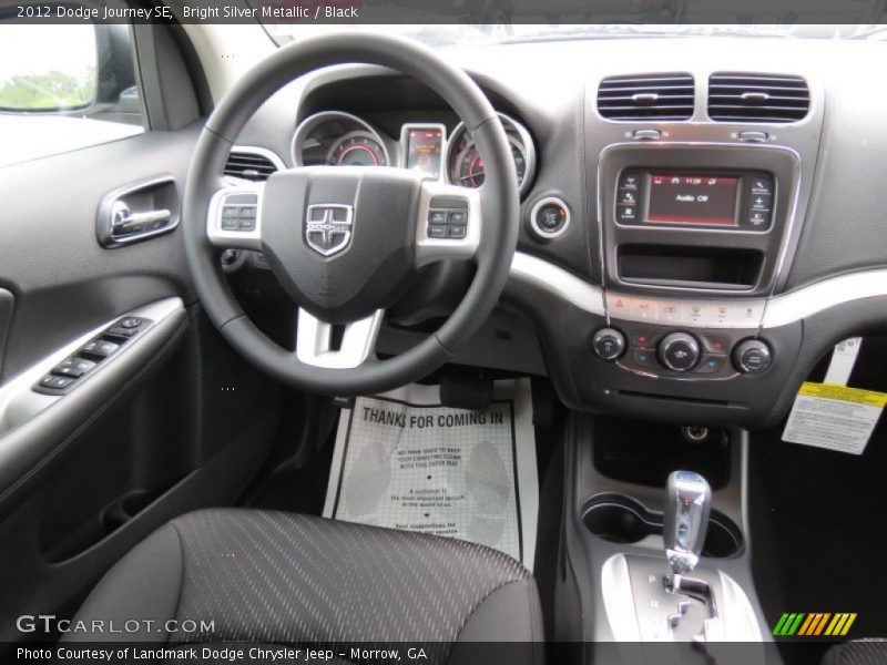 Bright Silver Metallic / Black 2012 Dodge Journey SE