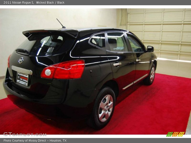 Wicked Black / Black 2011 Nissan Rogue S