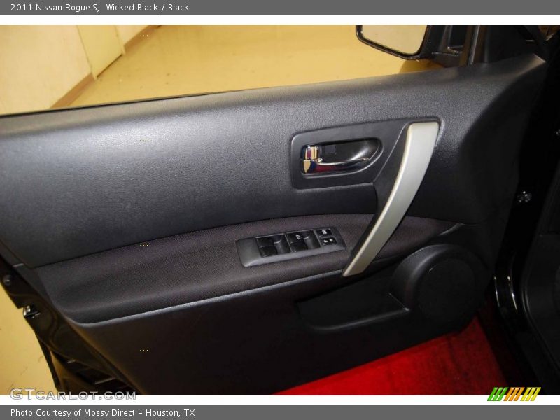 Wicked Black / Black 2011 Nissan Rogue S