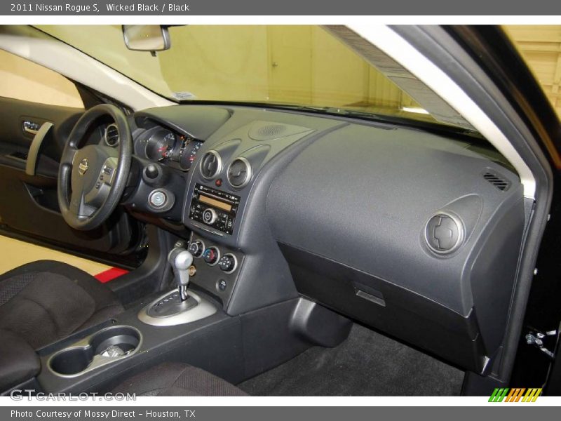 Wicked Black / Black 2011 Nissan Rogue S