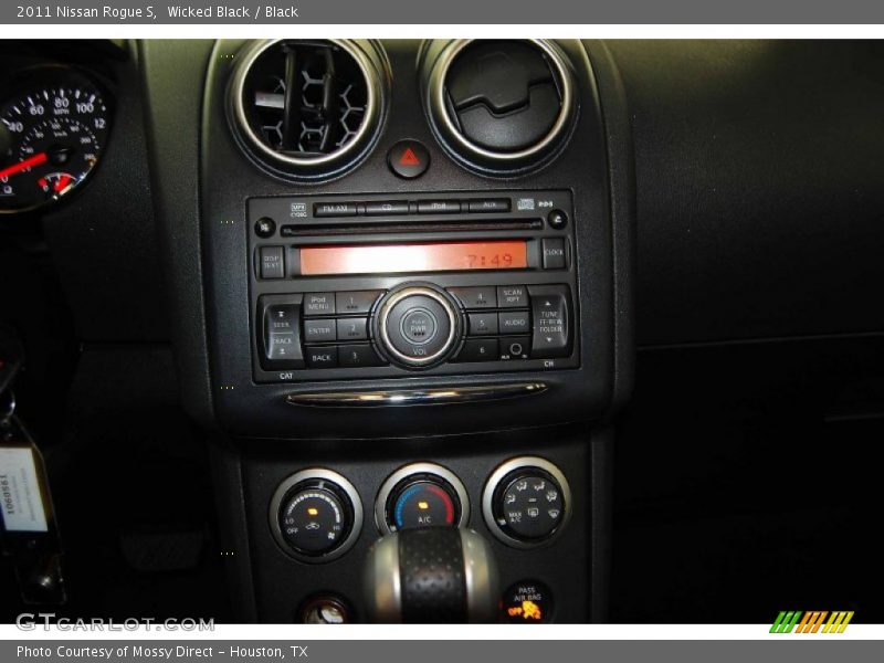 Wicked Black / Black 2011 Nissan Rogue S