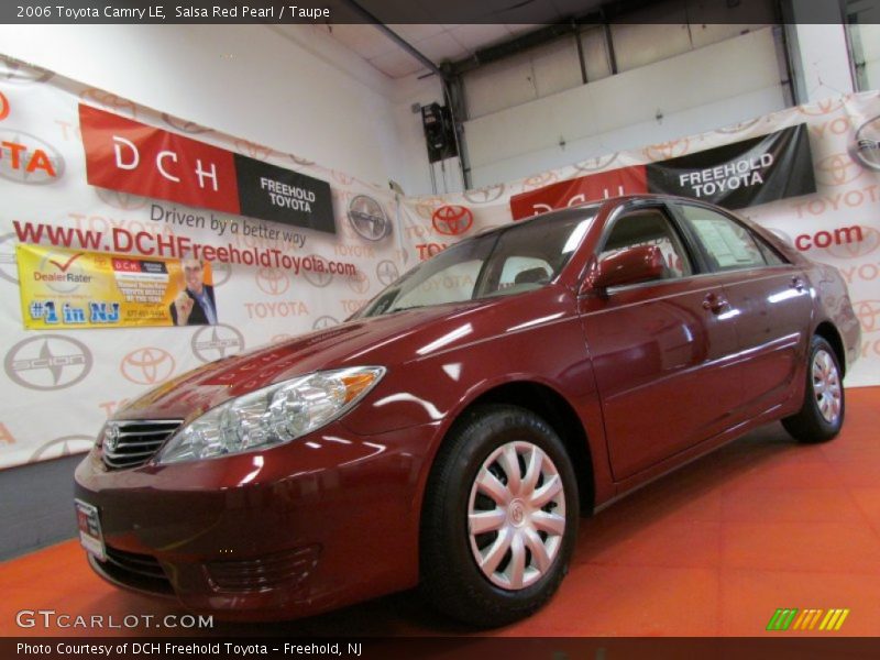 Salsa Red Pearl / Taupe 2006 Toyota Camry LE