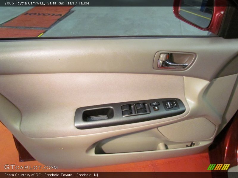 Salsa Red Pearl / Taupe 2006 Toyota Camry LE