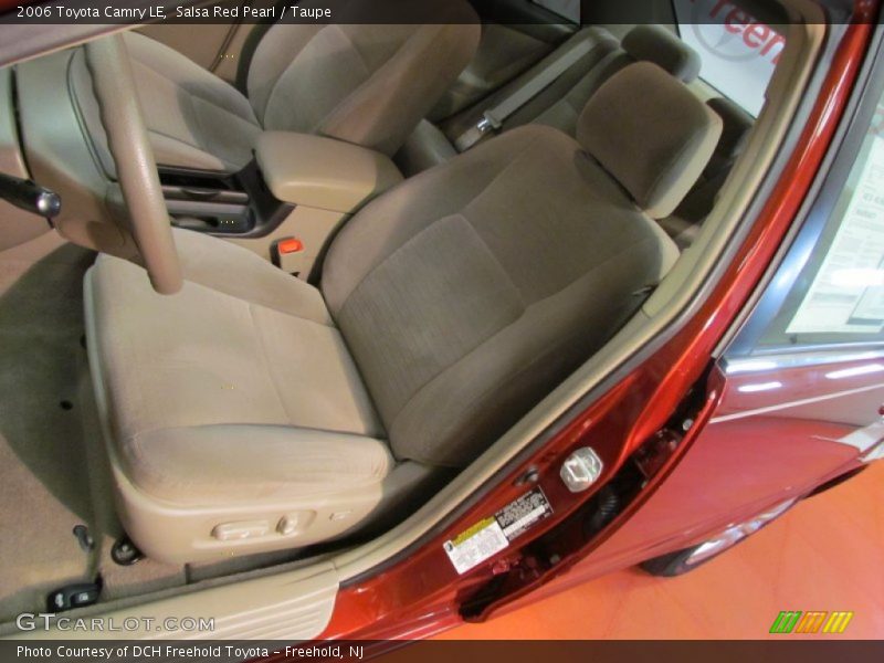 Salsa Red Pearl / Taupe 2006 Toyota Camry LE