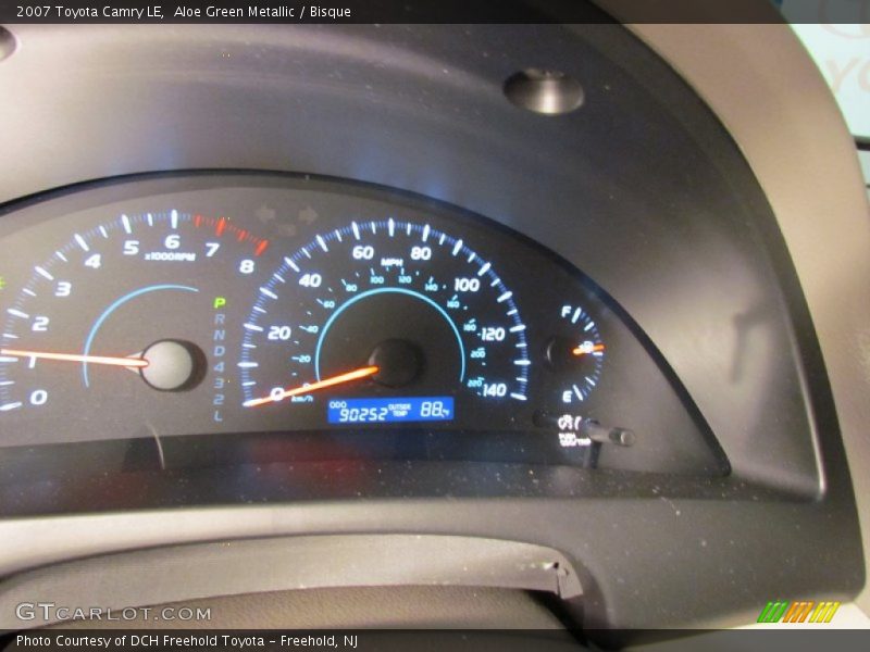 Aloe Green Metallic / Bisque 2007 Toyota Camry LE