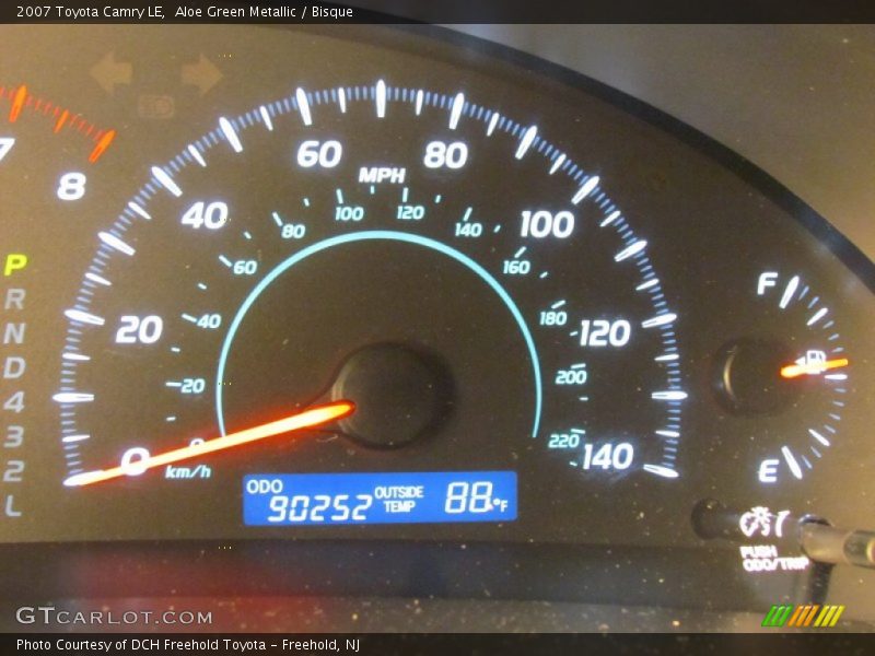 Aloe Green Metallic / Bisque 2007 Toyota Camry LE