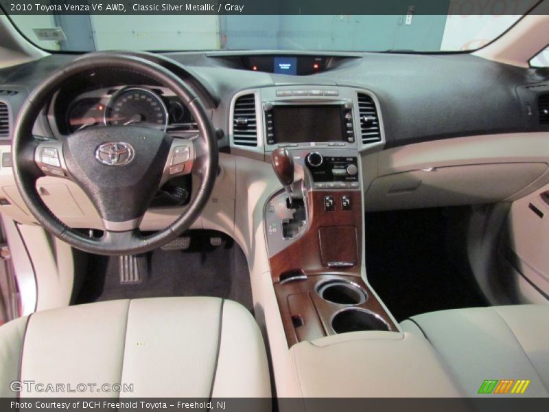 Classic Silver Metallic / Gray 2010 Toyota Venza V6 AWD