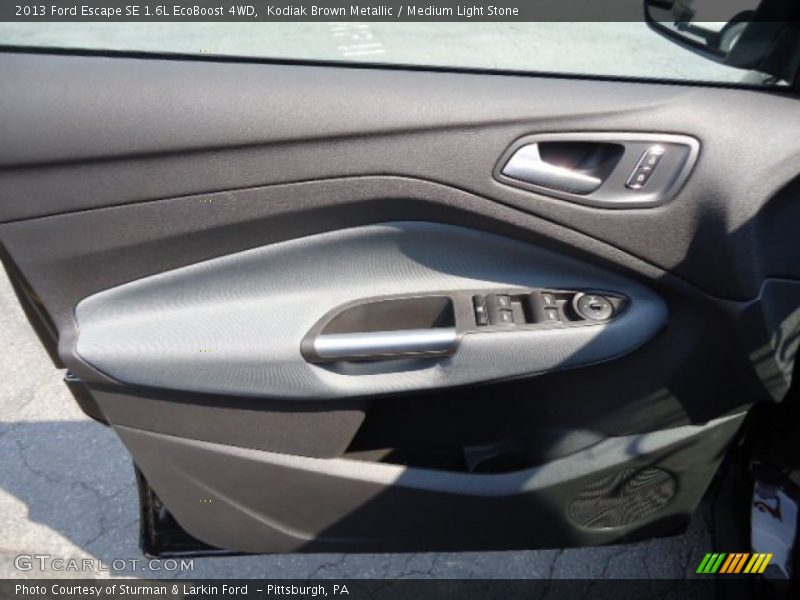 Door Panel of 2013 Escape SE 1.6L EcoBoost 4WD