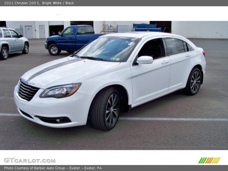 Bright White / Black 2011 Chrysler 200 S