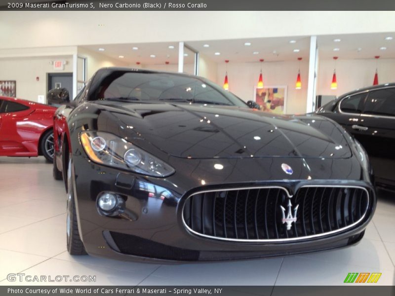 Nero Carbonio (Black) / Rosso Corallo 2009 Maserati GranTurismo S