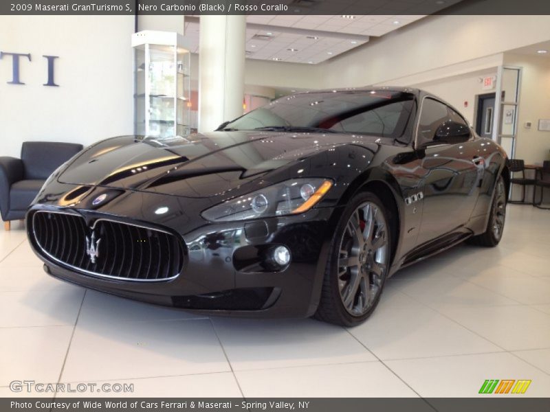 Front 3/4 View of 2009 GranTurismo S