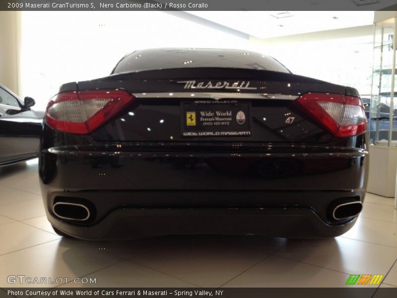 Nero Carbonio (Black) / Rosso Corallo 2009 Maserati GranTurismo S