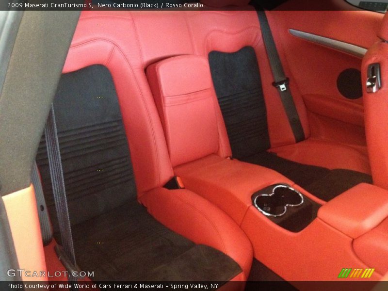 Nero Carbonio (Black) / Rosso Corallo 2009 Maserati GranTurismo S