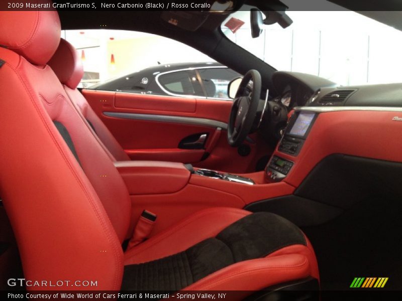 Nero Carbonio (Black) / Rosso Corallo 2009 Maserati GranTurismo S