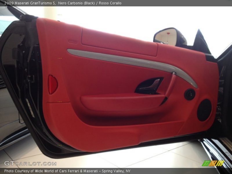 Nero Carbonio (Black) / Rosso Corallo 2009 Maserati GranTurismo S