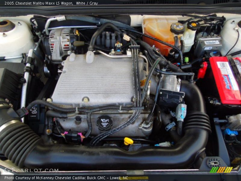 White / Gray 2005 Chevrolet Malibu Maxx LS Wagon