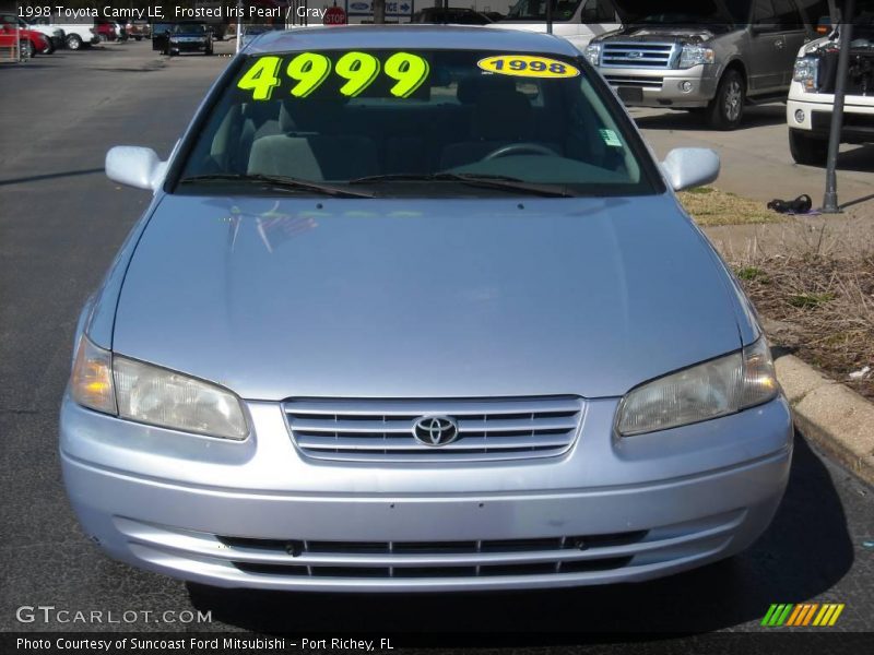 Frosted Iris Pearl / Gray 1998 Toyota Camry LE