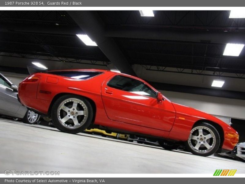 Guards Red / Black 1987 Porsche 928 S4