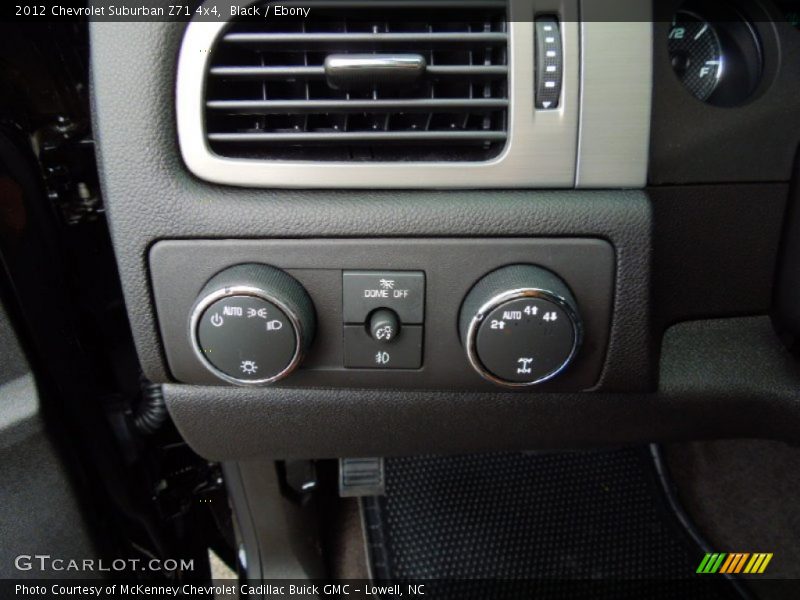 Black / Ebony 2012 Chevrolet Suburban Z71 4x4