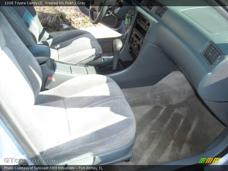Frosted Iris Pearl / Gray 1998 Toyota Camry LE