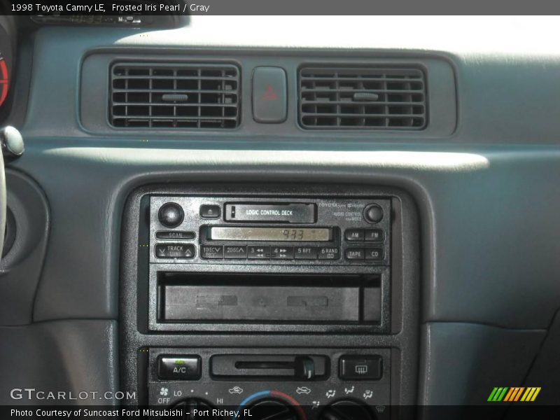 Frosted Iris Pearl / Gray 1998 Toyota Camry LE