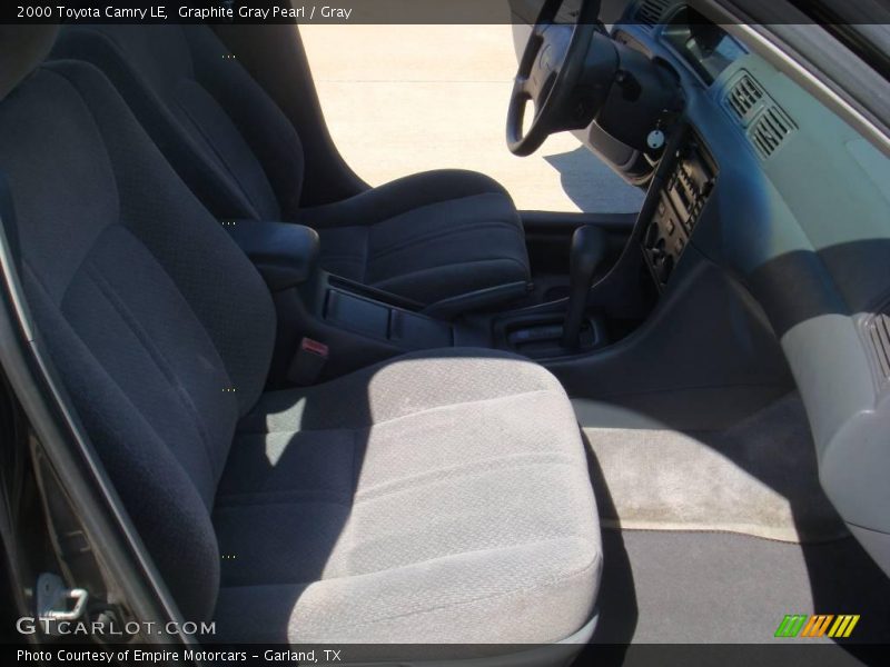 Graphite Gray Pearl / Gray 2000 Toyota Camry LE