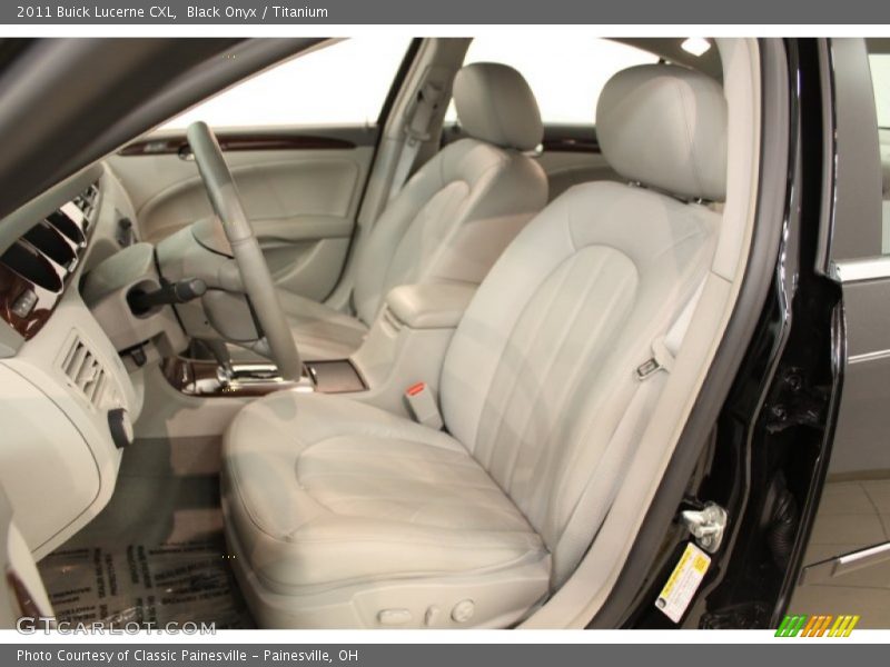 Black Onyx / Titanium 2011 Buick Lucerne CXL