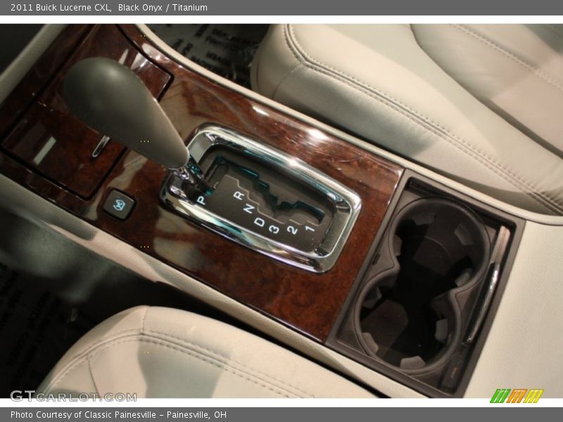 Black Onyx / Titanium 2011 Buick Lucerne CXL