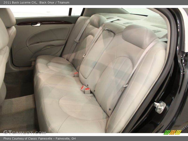 Black Onyx / Titanium 2011 Buick Lucerne CXL