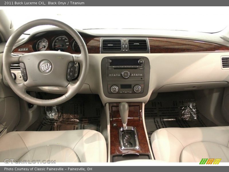 Black Onyx / Titanium 2011 Buick Lucerne CXL