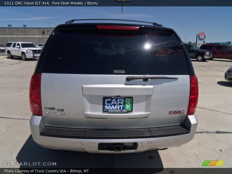 Pure Silver Metallic / Ebony 2011 GMC Yukon SLT 4x4