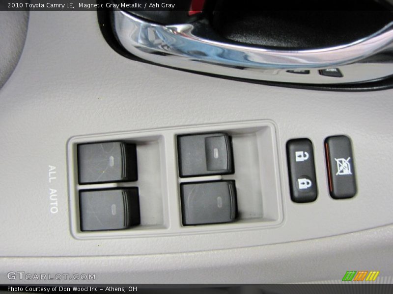 Magnetic Gray Metallic / Ash Gray 2010 Toyota Camry LE