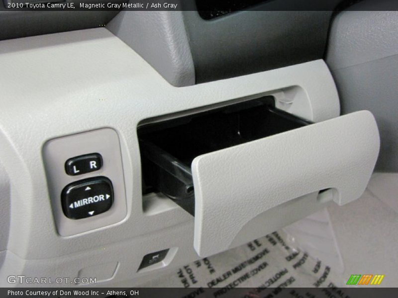 Magnetic Gray Metallic / Ash Gray 2010 Toyota Camry LE