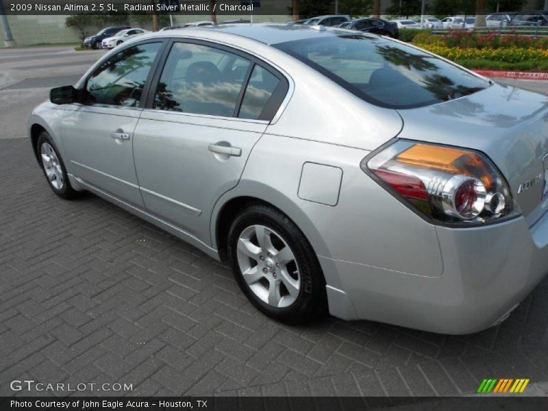 Radiant Silver Metallic / Charcoal 2009 Nissan Altima 2.5 SL