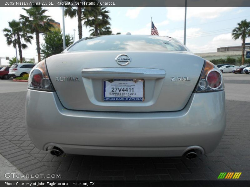 Radiant Silver Metallic / Charcoal 2009 Nissan Altima 2.5 SL