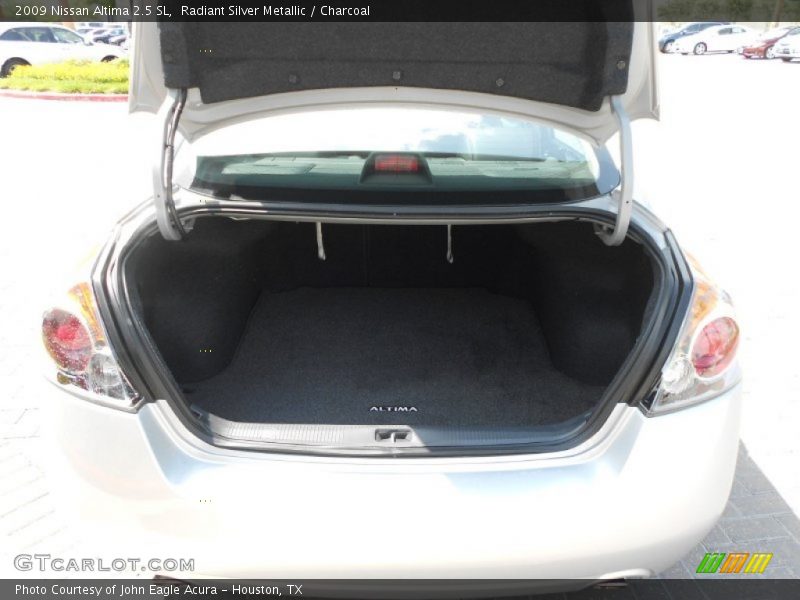 Radiant Silver Metallic / Charcoal 2009 Nissan Altima 2.5 SL