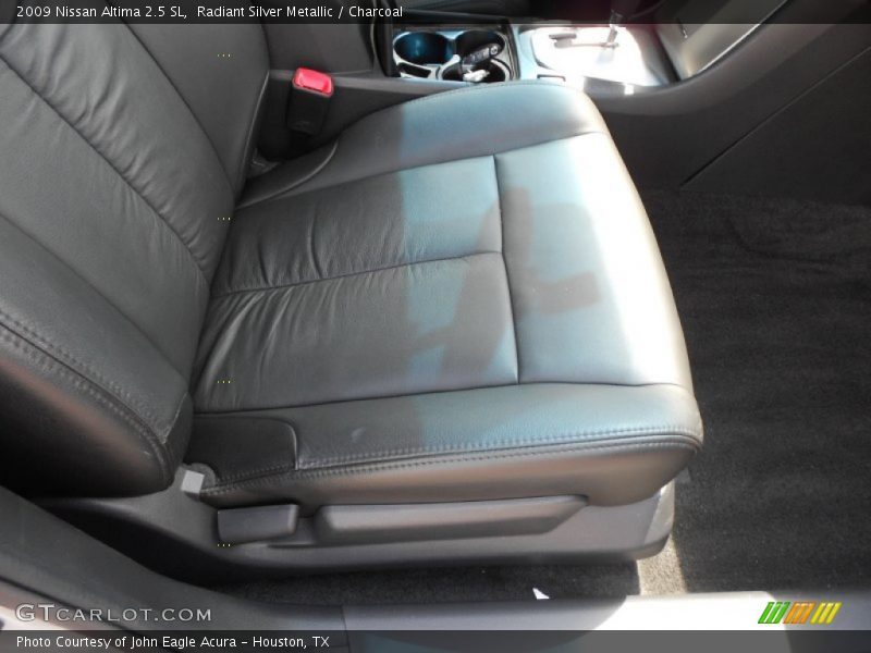 Radiant Silver Metallic / Charcoal 2009 Nissan Altima 2.5 SL