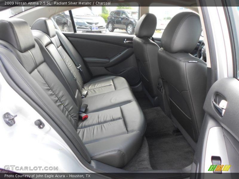 Radiant Silver Metallic / Charcoal 2009 Nissan Altima 2.5 SL