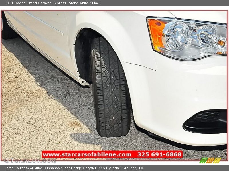 Stone White / Black 2011 Dodge Grand Caravan Express