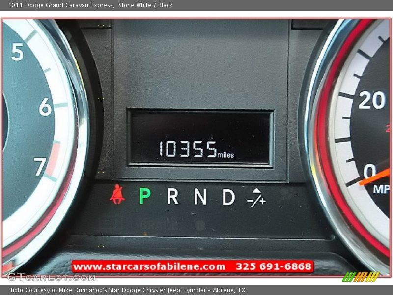 Stone White / Black 2011 Dodge Grand Caravan Express