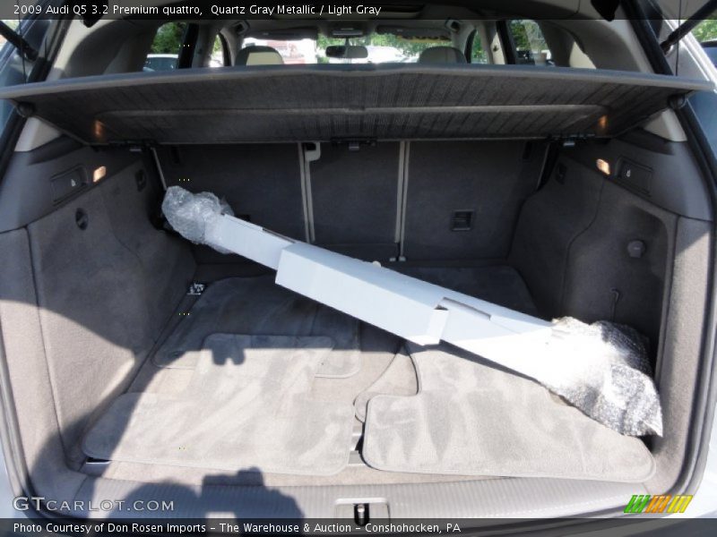 Quartz Gray Metallic / Light Gray 2009 Audi Q5 3.2 Premium quattro